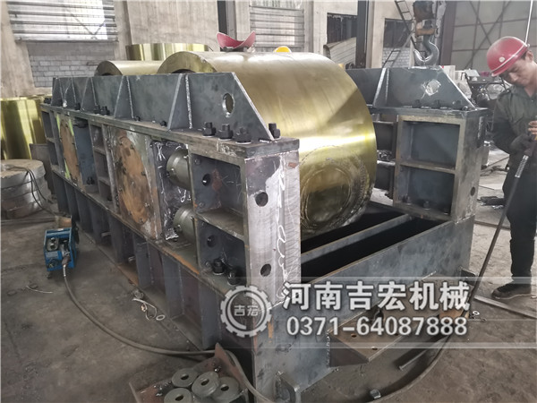 雙輥破碎機(jī)：精細(xì)機(jī)制砂，高品質(zhì)產(chǎn)出